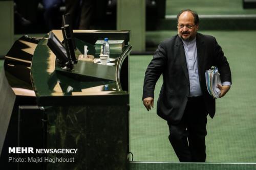 درآمد حاصل از فروش شستا به حساب تامین اجتماعی واریز شده است