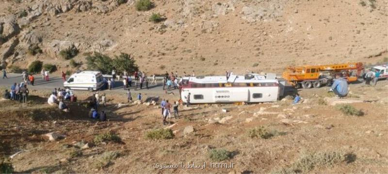 واژگونی اتوبوس خبرنگاران و سوال های بی پاسخ واژگونی اتوبوس خبرنگاران و سوال های بی پاسخ