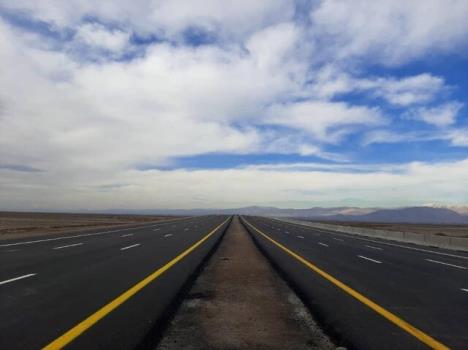 کاهش دو ساعته فاصله اصفهان-شیراز با شروع به کار آزادراه 7000 میلیاردی