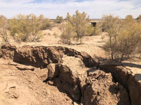 حتی ف فرونشست در مقررات ملی دیده نشده است