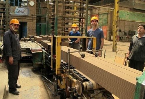 مرتضوی مشکل مسکن کارگران را حل کند