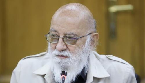 انتقاد چمران از نمای شیشه ای ساختمان وزارت نیرو و برخی بانک ها