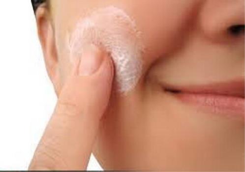 ضرورت استفاده از کرم ضدآفتاب در مقابل اشعه خورشید
