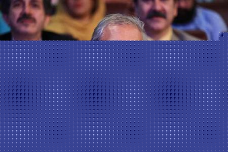 تصمیم دولت درباره بنزین را خوب به مردم توضیح ندادیم